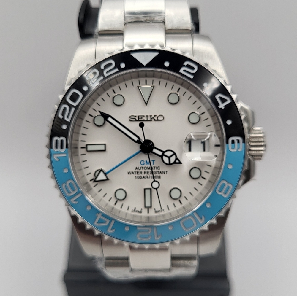 New Custom 40mm SeikoMod Automatic GMT Watch